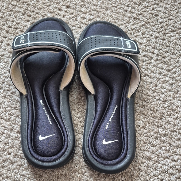 Nike Shoes - Nike Black and White Slide Sandals